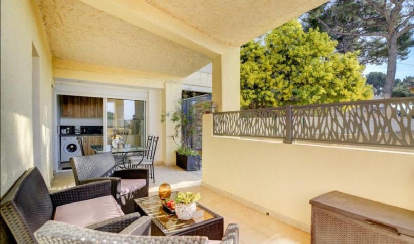 Villa Superbe Vue Mer Sur La Baie De Bandol , 200 M Des Plages Sanary-sur-Mer Εξωτερικό φωτογραφία